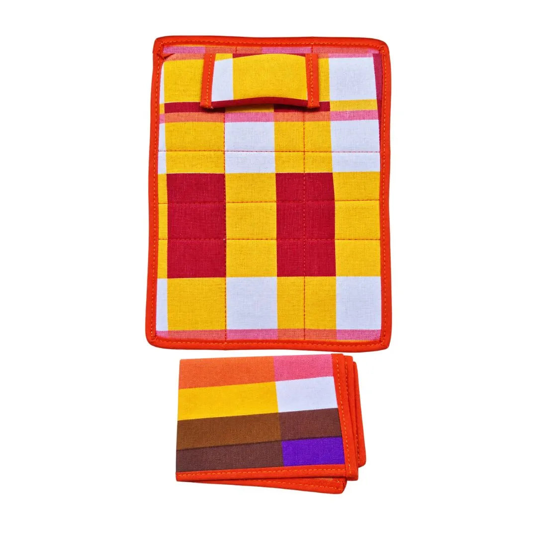 Cotton Red Yellow Checkered Bister Set with Pillow & Chadar for Kanha Ji (6×8 Inch)
